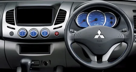 Mitsubishi Triton BASE GRADE (KB9T)