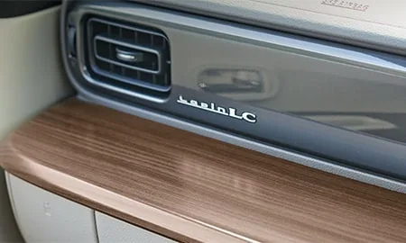 Suzuki Alto Lapin LC X (HE33S)
