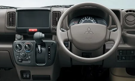 Mitsubishi Minicab Van BRAVO (DS17V)