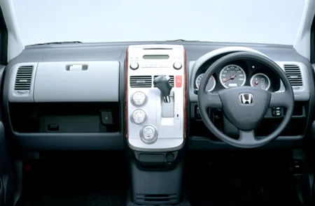 Honda Mobilio A (GB2)