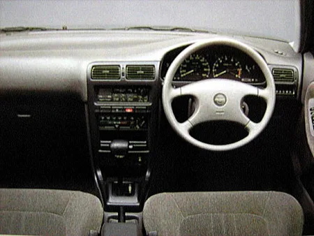 Nissan Sunny VR (EB13)