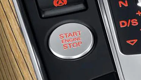 Audi Q5 Hybrid BASE GRADE (8RCHJF)