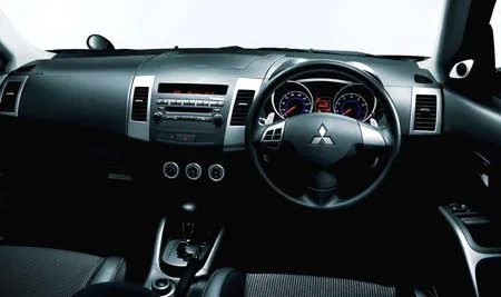 Mitsubishi Outlander ROADEST 24G(CUSTOMIZE PACKAGE B) (CW5W)
