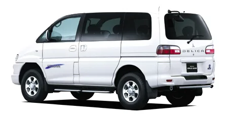 Mitsubishi Delica Space Gear CHAMONIX (PD6W)