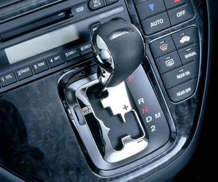 Honda Odyssey ABSOLUTE (RA8)