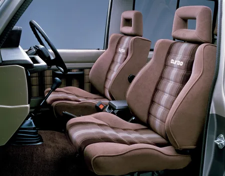 Toyota Land Cruiser 70 LX (BJ71V)