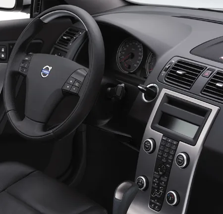 Volvo C70 BASE GRADE (MB5244)