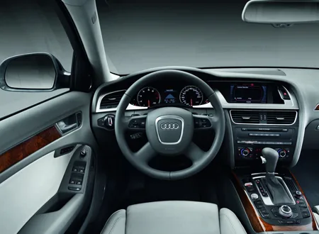 Audi A4 Avant 1.8 TFSI (8KCDH)
