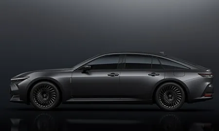 Toyota Crown Z THE LIMITED-MATTE METAL (AZSH32)
