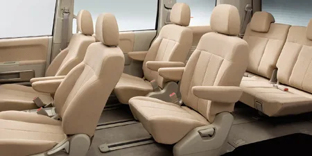Mitsubishi Delica D5 G NAVI PACKAGE (CV5W)
