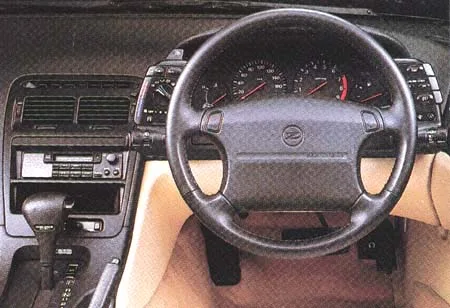 Nissan Fairlady Z CONVERTIBLE (HZ32)