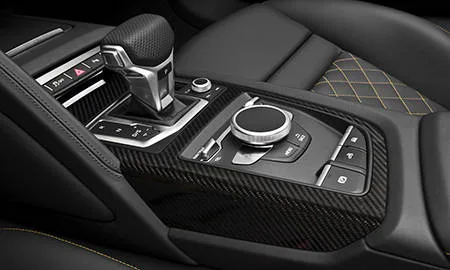 Audi R8 Spyder BASEGRADE (4SDKAF)