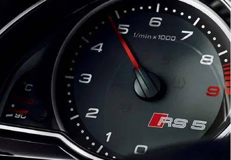 Audi RS5 BASE GRADE (8TCFSF)