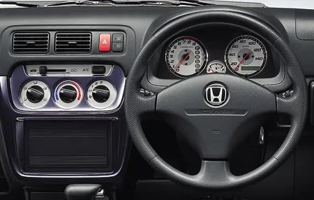 Honda Vamos L LOW DOWN (HM2)