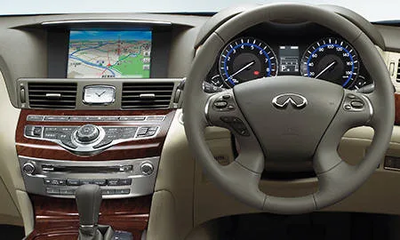 Nissan Fuga 370GT FOUR A PACKAGE (KNY51)