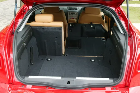 Alfa Romeo Alfa GT 2.0 JTS SELESPEED DISTINCTIVE (93720L)