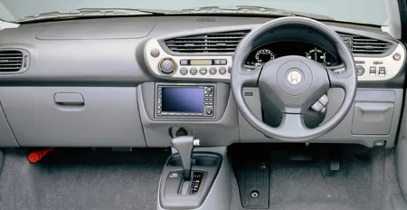 Honda Insight BASEGRADE (ZE1)