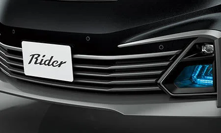 Nissan Serena RIDER AUTECH 30TH ANNIVERSARY (GNC27)