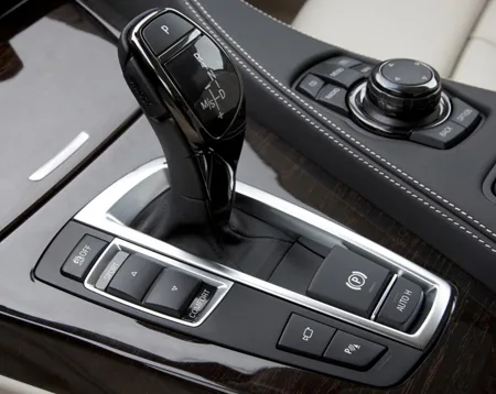 Bmw 6 Series 650i COUPE (LX44C)