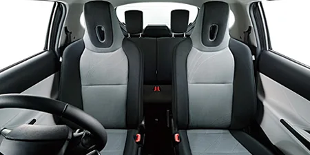 Toyota IQ130G MT (NGJ10)