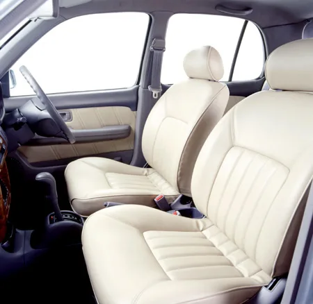 Mitsuoka Viewt BASIC ()