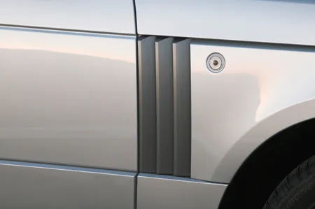 Land Rover Range Rover SUPERCHARGED (LM42S)