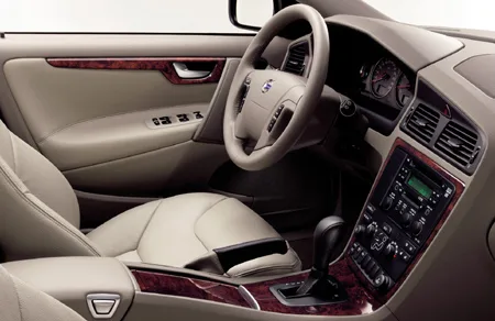 Volvo V70 CLASSIC (SB5244W)