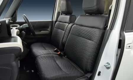Nissan Roox AUTECH LINE (BB5A)