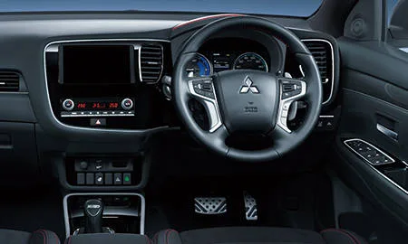 Mitsubishi Outlander Phev BLACK EDITION (GG3W)