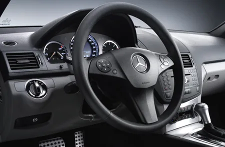 Mercedes Benz Cclass C250 AVANTGARDE (204041 / 204052)