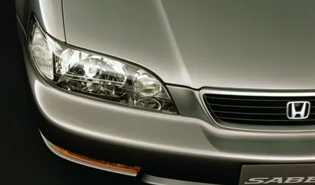 Honda Saber 25XG (UA2)