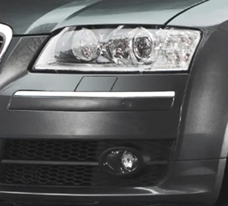 Audi S8 BASE GRADE (4EBSMF)