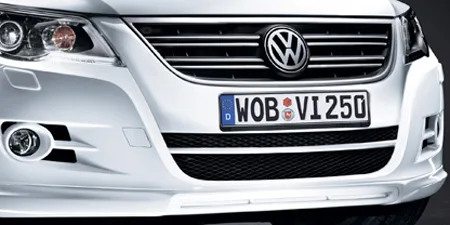 Volkswagen Tiguan R LINE (5NCAW)