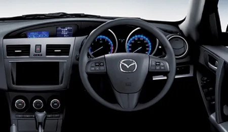 Mazda Axela Sport 20C-SKYACTIV (BLFFW)