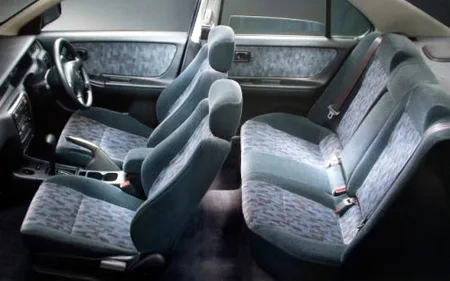 Nissan Bluebird 2.0 LE GRAND (SU14)