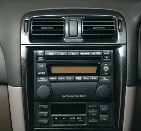 Mazda Capella Wagon SV (GW8W)
