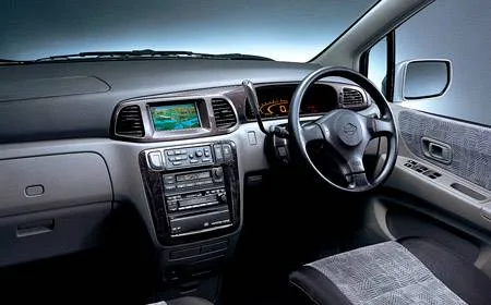 Nissan Liberty L-C PACK (PM12)
