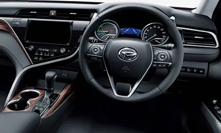 Daihatsu Altis G (AXVH70N)