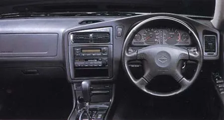 Nissan Stagea 20X (WHC34)