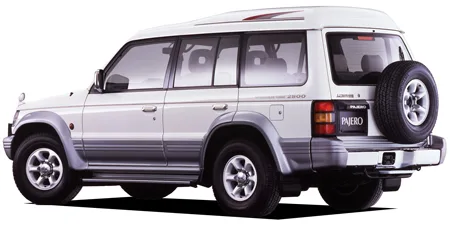 Mitsubishi Pajero XE (V46V)