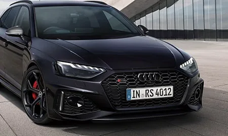 Audi RS4 Avant RS COMPETITION (8WDECF)