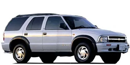 Chevrolet Blazer LS (CT34G)