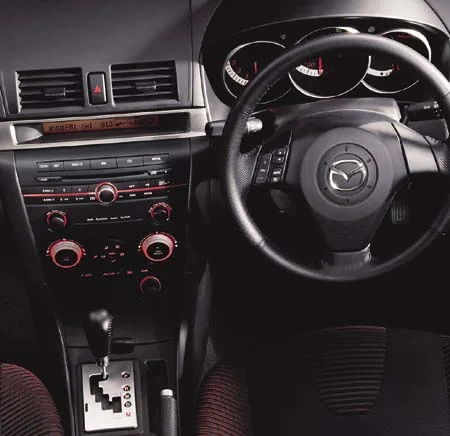 Mazda Axela 23S (BK3P)