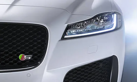 Jaguar XF PURE (JB2GA)