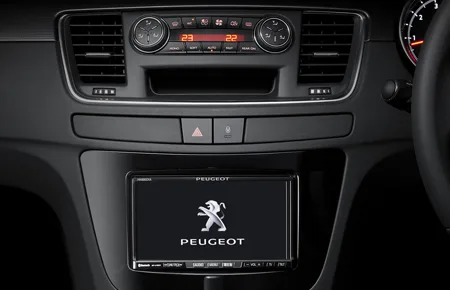 Peugeot 508 GRIFFE (W25F02)