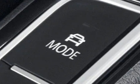 Volkswagen Passat Variant 2.0 TSI R LINE (3CCHH)