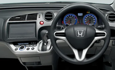 Honda Stream GI (RN8)