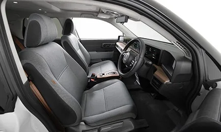 Honda E ADVANCE (ZC7)