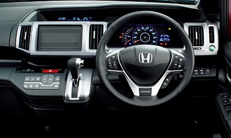 Honda Stepwagon Spada S (RK6)