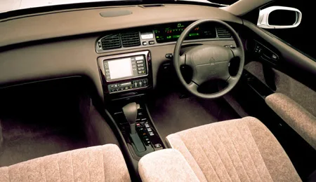 Toyota Crown Majesta C TYPE (UZS141)